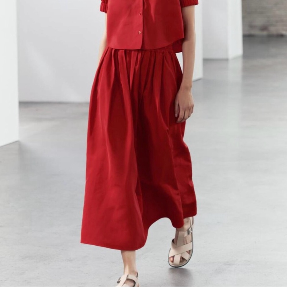 Elegant Red Women's Skirt